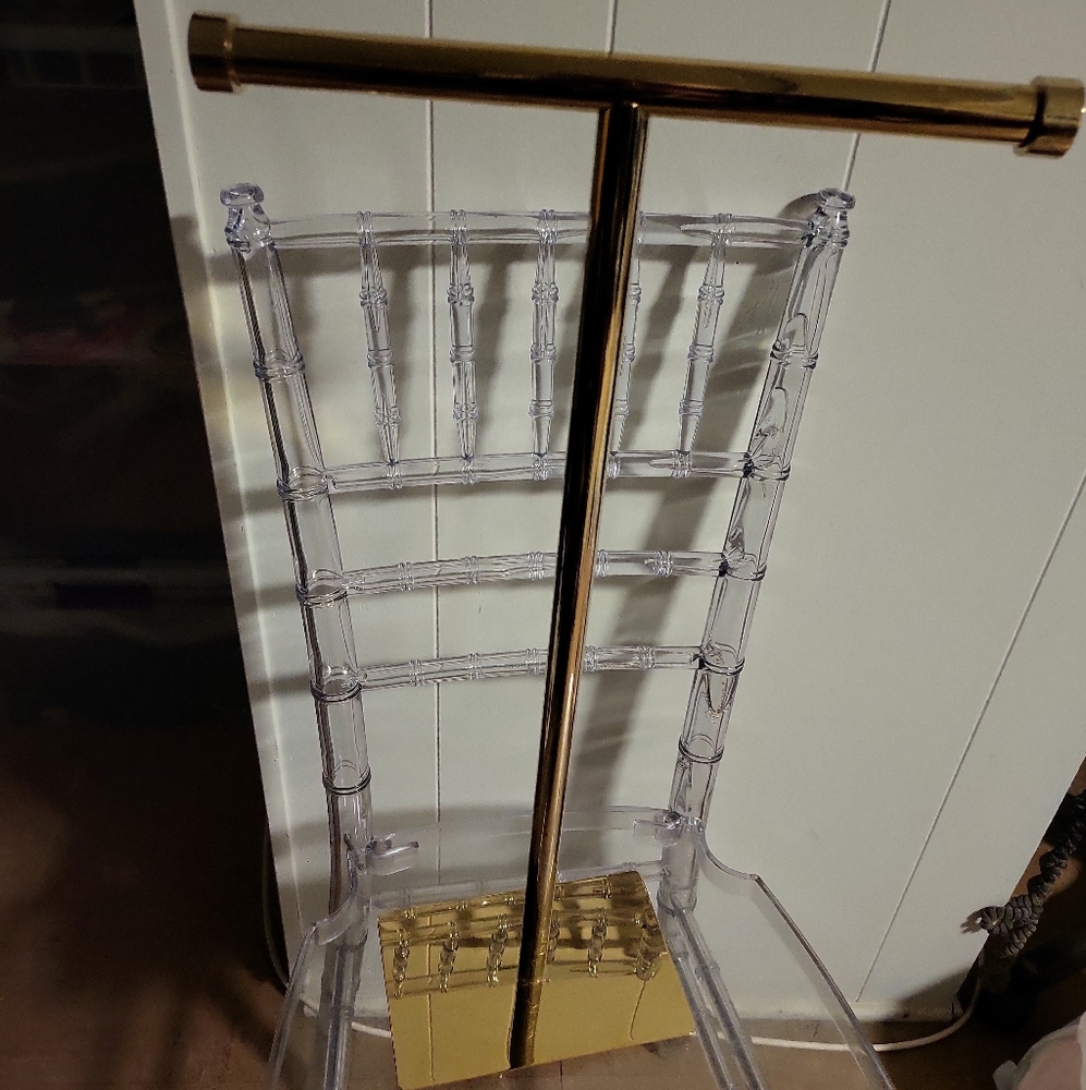 Kingston Brass T-Shape Toilet Roll Holder